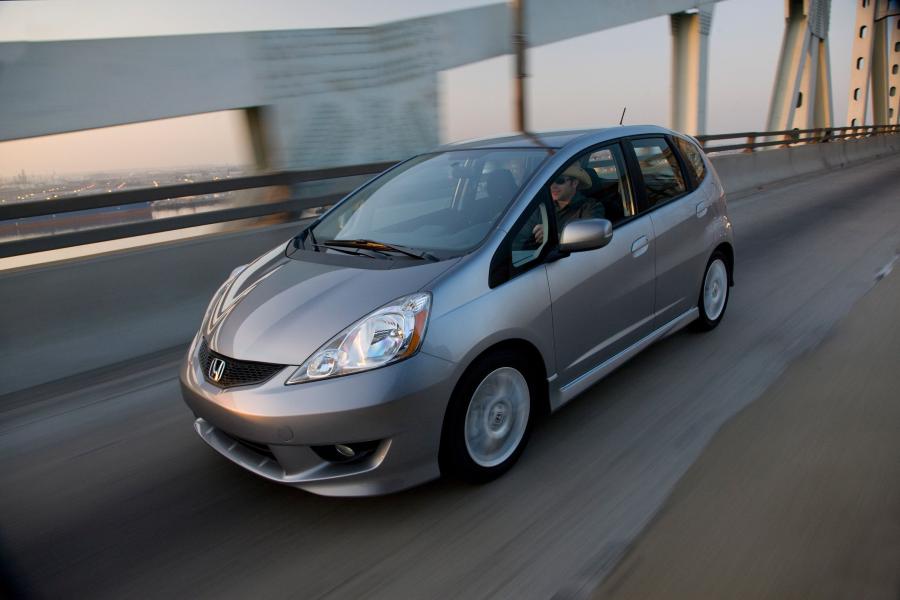  Honda Fit 2010 года  (фото 19 из 24)